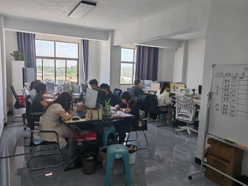 网络零售行业的蓬勃发展与变化